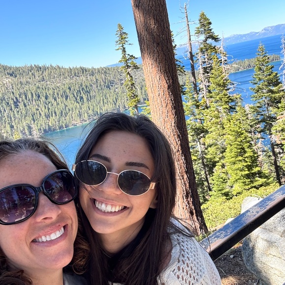 Meet your Posher, Michele - Picture 3 of 7